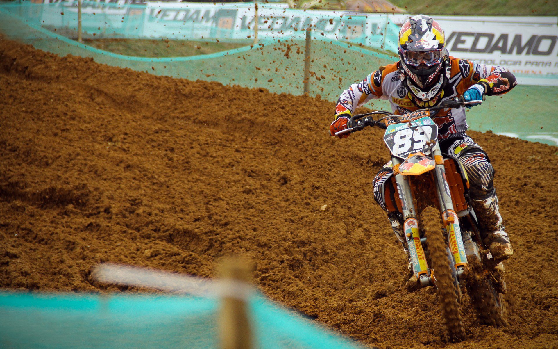 “马丁·高尔西的战术思维与防守能力,引领阿根廷橄榄球发展”