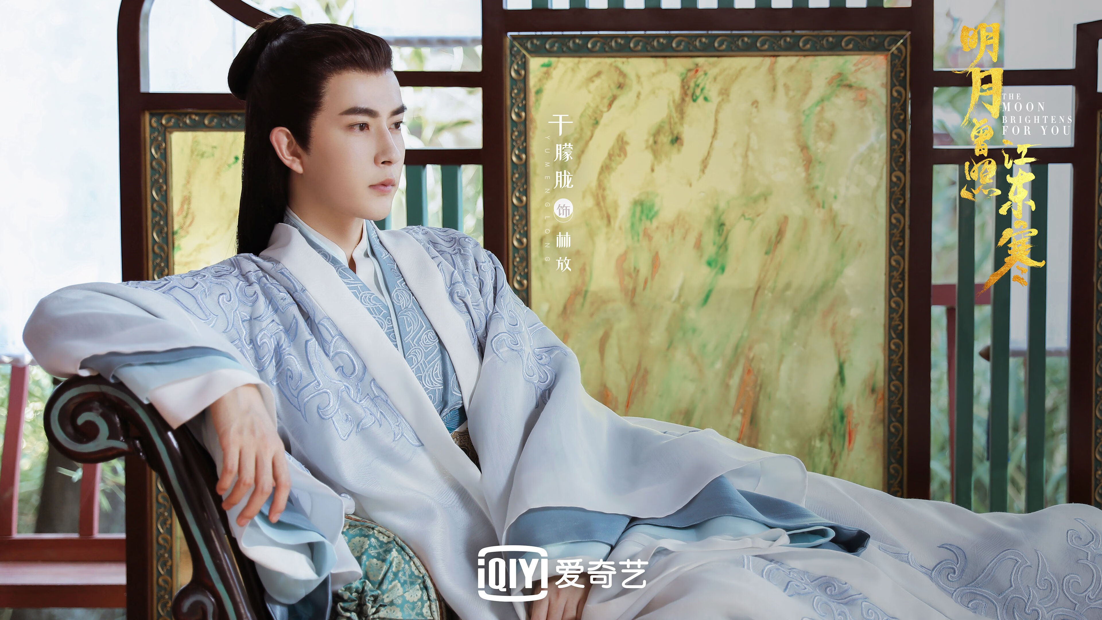 开云在线直播-门兴格拉德巴赫两翼推进打出连贯配合,门兴格拉德巴赫在哪个城市